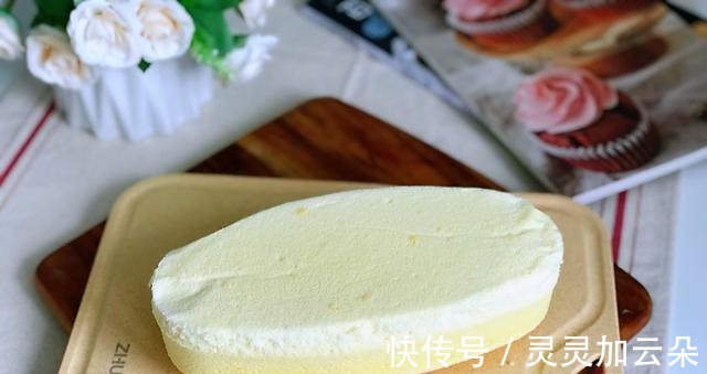 蛋黄|别去甜品店了,在家尝试着做这款无水蛋糕,口感细腻吃着放心!