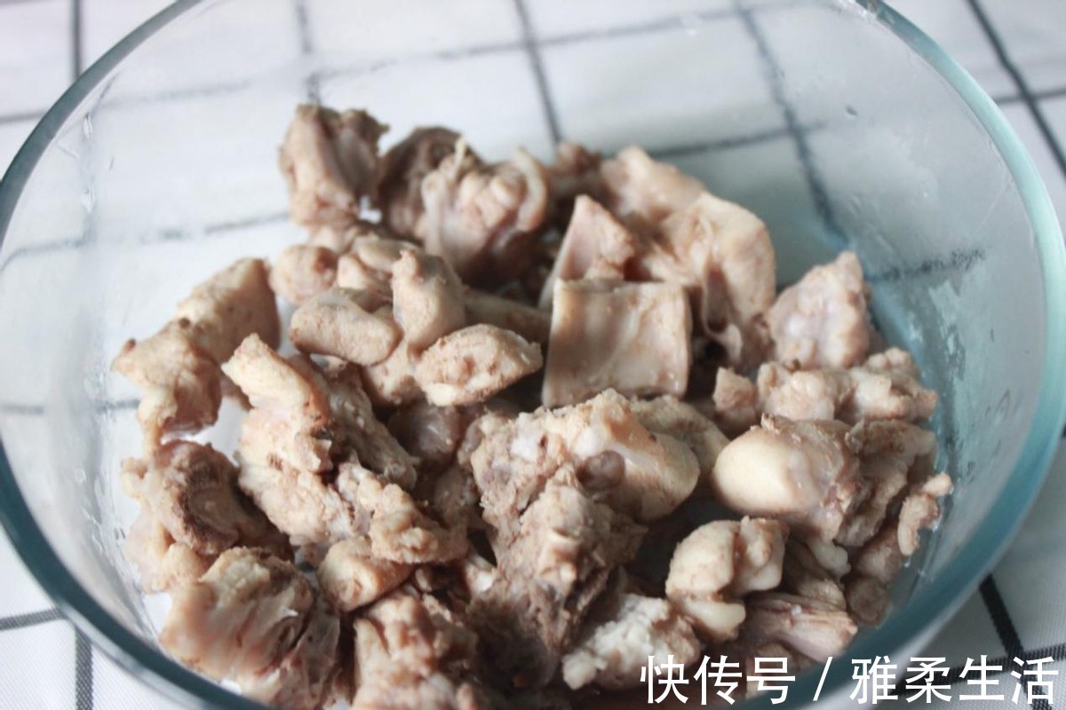 洋葱|非常适合夏天的一道开胃菜，味道酸辣，十分下饭