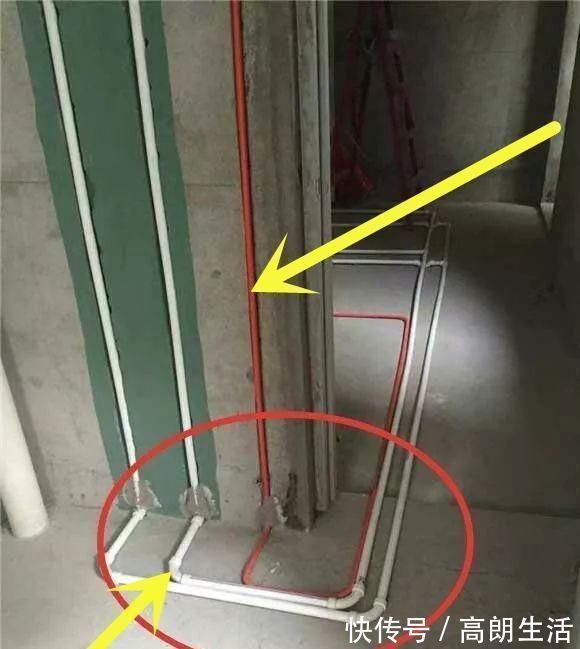 装修公司|水管走顶就是装修公司设好的“坑”,我家新房都被毁了,血的教训