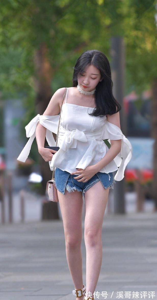 好身材|轻薄的连衣裙,单肩臀裙,好身材,晚上更迷人