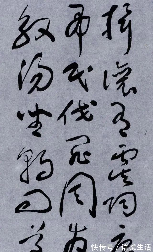 于右任|于右任的草书看起来“丑丑的”,却成为了一种“标准草书”,佩服