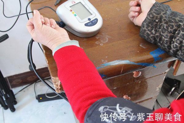 早餐|血压高的人,早上避开几件事,血压或很稳定,中风也不会找上门