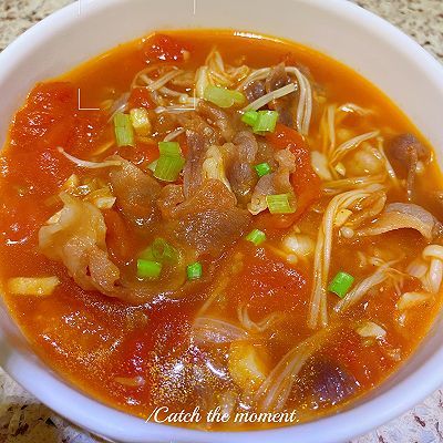 金针菇|番茄肥牛汤