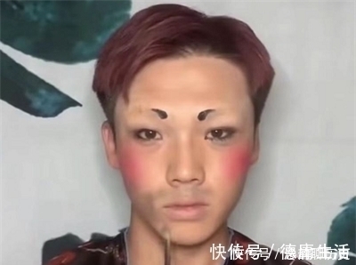 仿妆#小哥哥仿妆“如花”,第一眼:就看看热闹,结局:是如花本花吧?