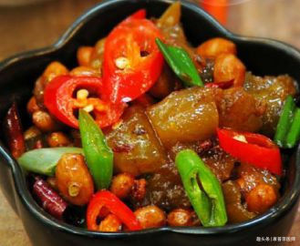 嫩肤|中年人的福音，吃以下食物，补水嫩肤，排毒消脂，气色更好