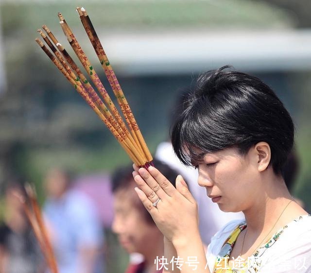 身上有这3种特征的人,命苦福薄,看看你身边