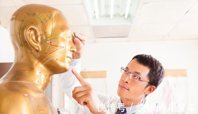 鸦胆子|5年前感染上幽门螺杆菌,老中医教会他认识了这10种草,受益终身