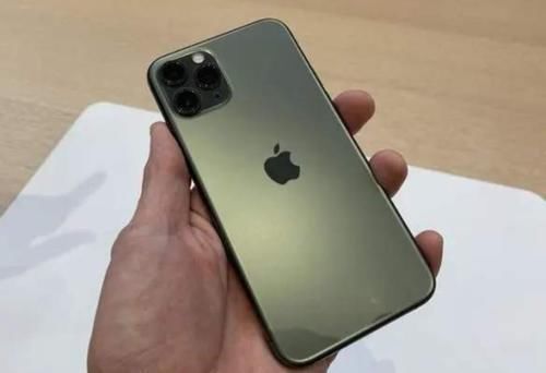 榜首|目前“零差评”的3款手机,苹果位居榜首,最后一款学生党最爱