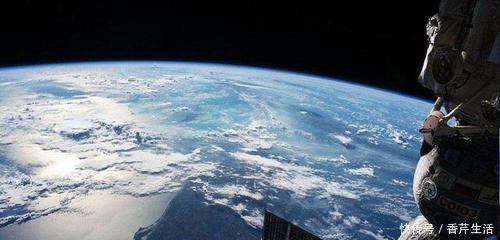 物种 6000米深海中发现新“物种”,科学家却高兴不起来,这是为何