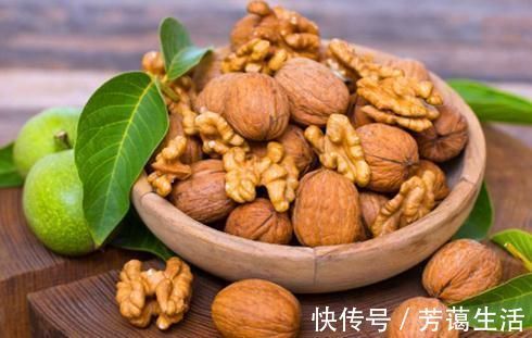 垃圾|肠道垃圾多,建议多吃4种食物,排出毒素,消化脂肪,增强体质