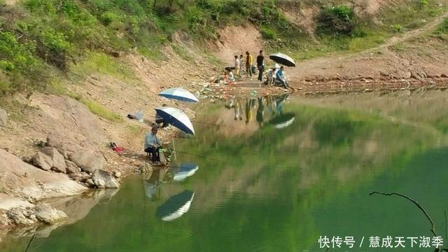 冬天钓鱼好天气容易走空只是钓位和方法不合适