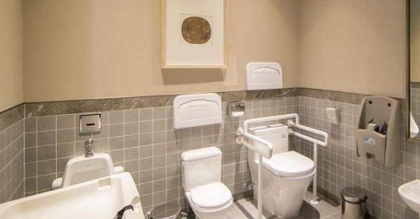 穴位|手上有个“通便穴”,没事按一按,效果堪比泻药!很多人不清楚