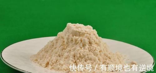 养花|别只用阿司匹林,“扦插”用上这“3药粉”,7天“白根”肥又壮