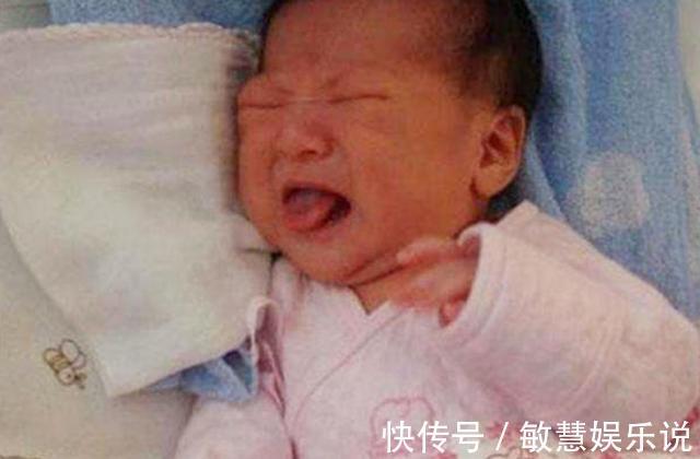 喝奶|为什么母乳喂养的宝宝夜里老醒,喝奶粉宝宝能睡到天亮?原因暖心