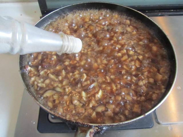 痛风患者|鸡精和味精吃多了,到底有什么坏处营养师告诉你,以后怎么吃