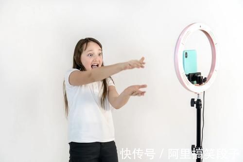 tok|败走中国市场后，美巨头责令员工删除中企应用，数小时又公开道歉
