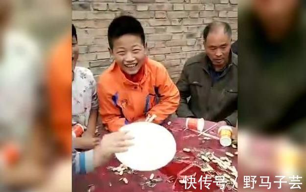 妈妈|孩子去别人家做客没教养,妈妈反夸孩子不怯场,令人语塞!