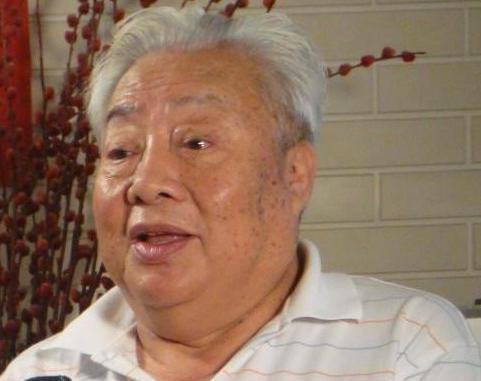 降龙伏虎#如来佛祖饰演者,去泰国买佛像,结果发现上面画的都是自己