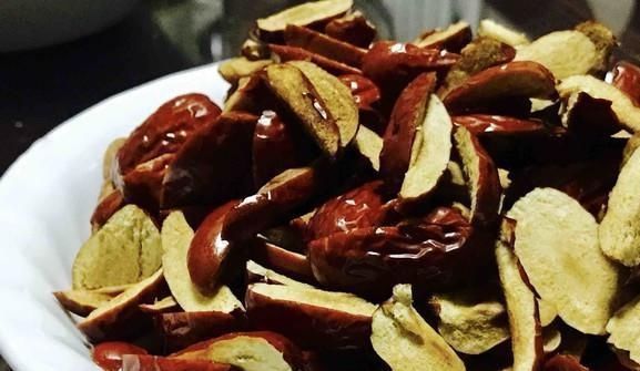 黄酒|掉发、白发、气色不好的,每周拿“它”当零食吃,显年轻还助睡眠