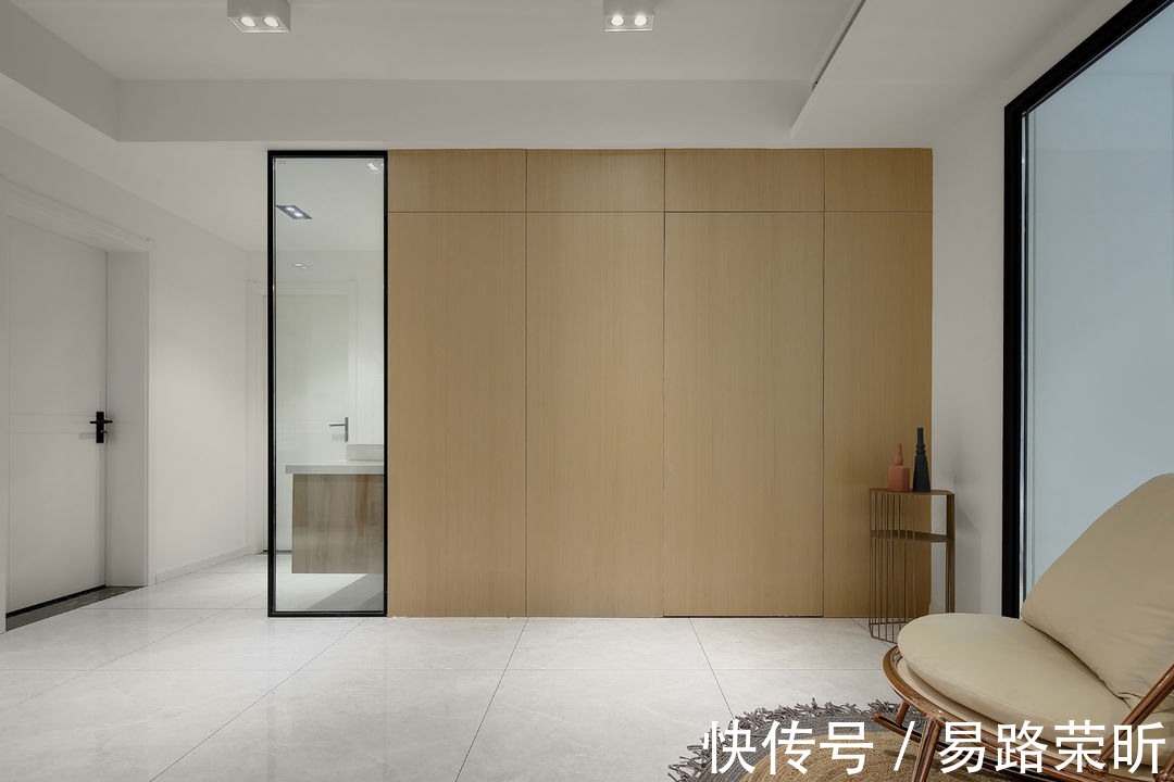 阳台上|90平完美两室两厅,却要求设计成三室,看设计师怎么下手