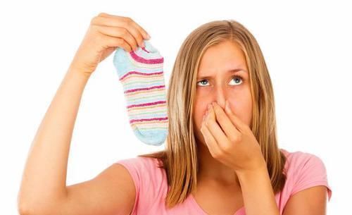 内裤|男性的袜子和内裤，能一起洗吗，女性的呢一些注意事项要知道