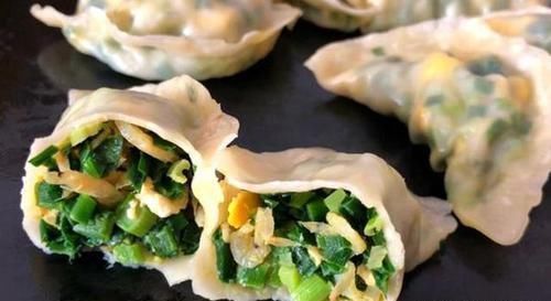 包三鲜馅饺子时,万万不可直接拌馅,多加这一步,饺子鲜香更入味