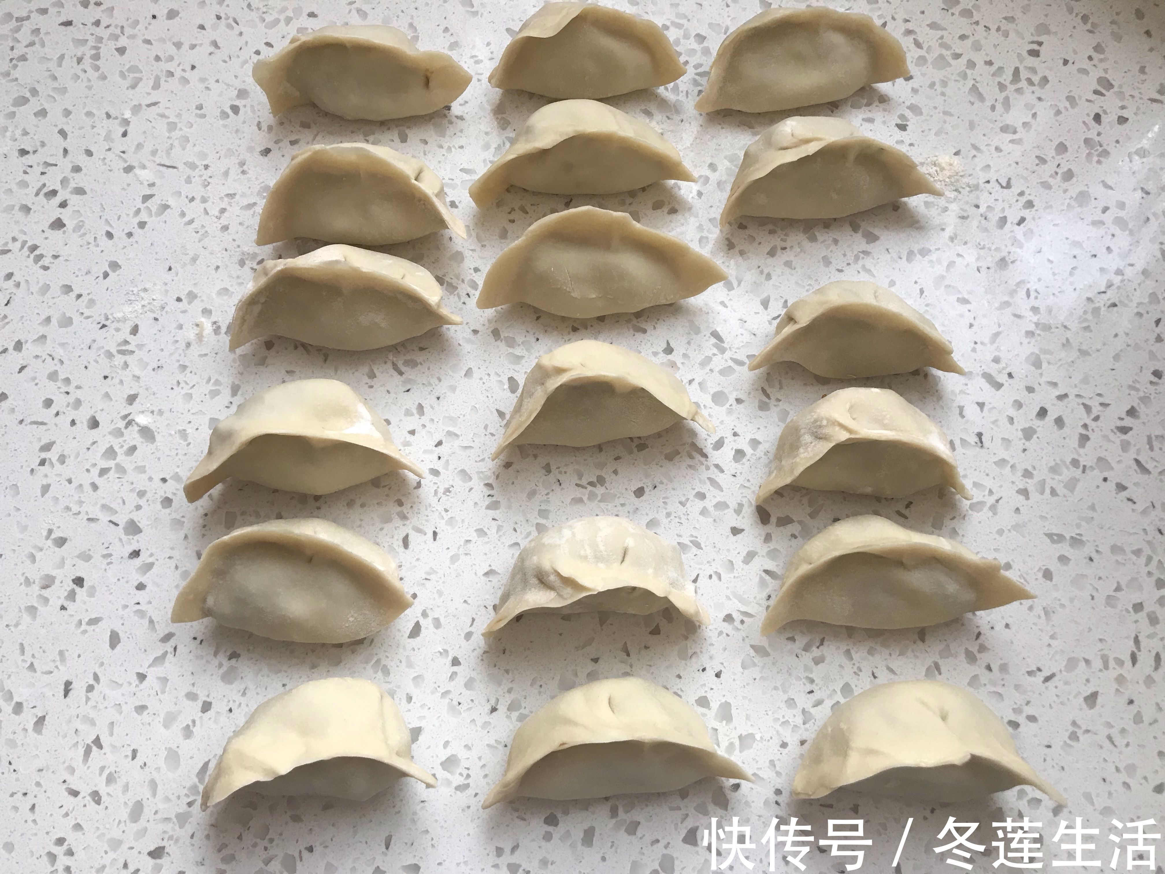 饺子馅里放上它，香掉鼻子，老公一顿吃了40个饺子，直夸太好吃