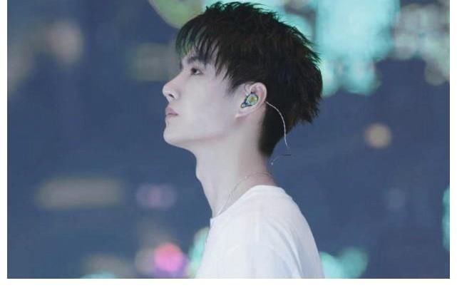 王一博《无感》编曲否认抄袭EXO：没听过原曲，争议片段是样本！