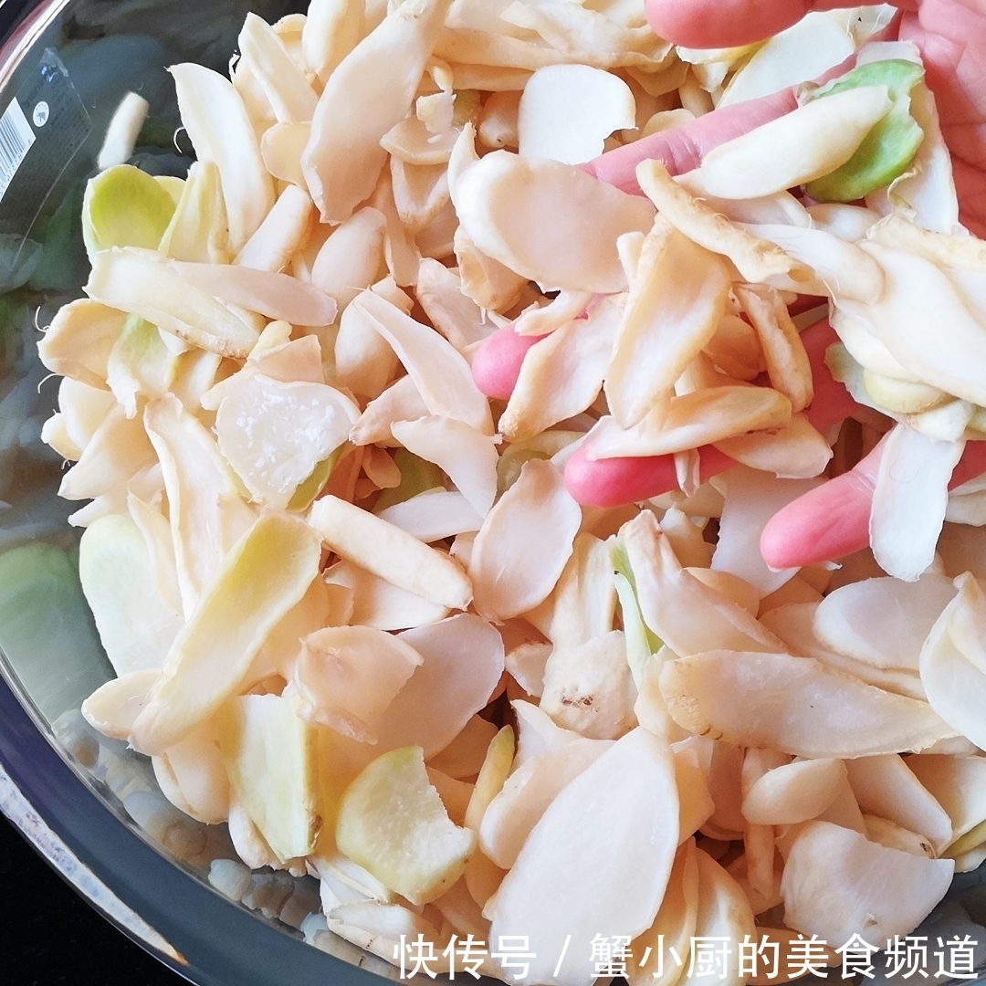 嘎嘣脆|50年秘制腌萝卜方法,嘎嘣脆有嚼头,实在太好吃了,简单实用