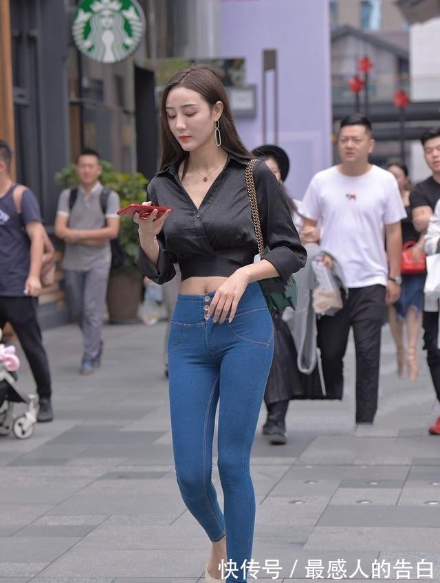 长版 束腰贴身的瑜伽裤,兼顾美感与舒适度,超级吸睛!