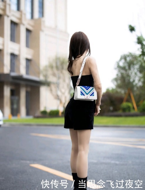 鹅蛋脸的小姐姐,这完美的像艺术品