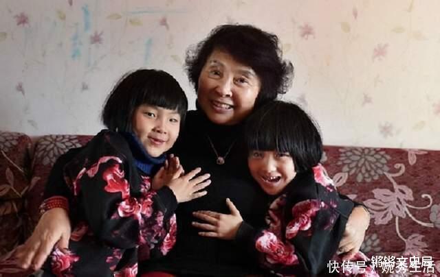 高龄|60岁生下双胞胎的盛海琳,高龄生子是心酸还是幸福