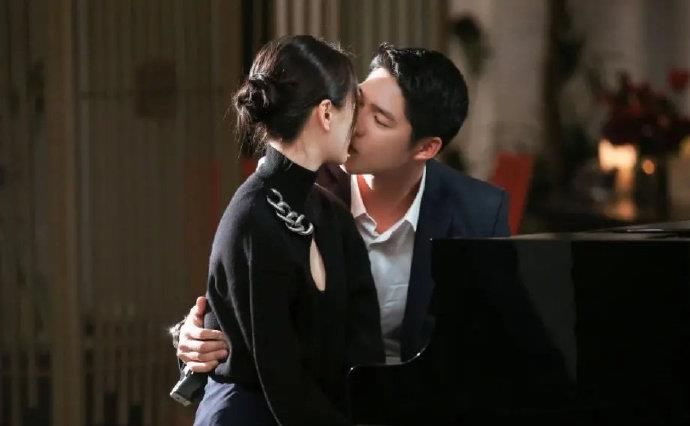 《怦然再心动》收官，王子文官宣恋情，刘丰源：为你开心