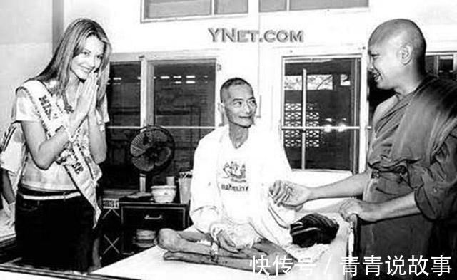 非洲人|艾滋病是怎么从非洲大猩猩身上传给其他人的 说出来你都不敢相信