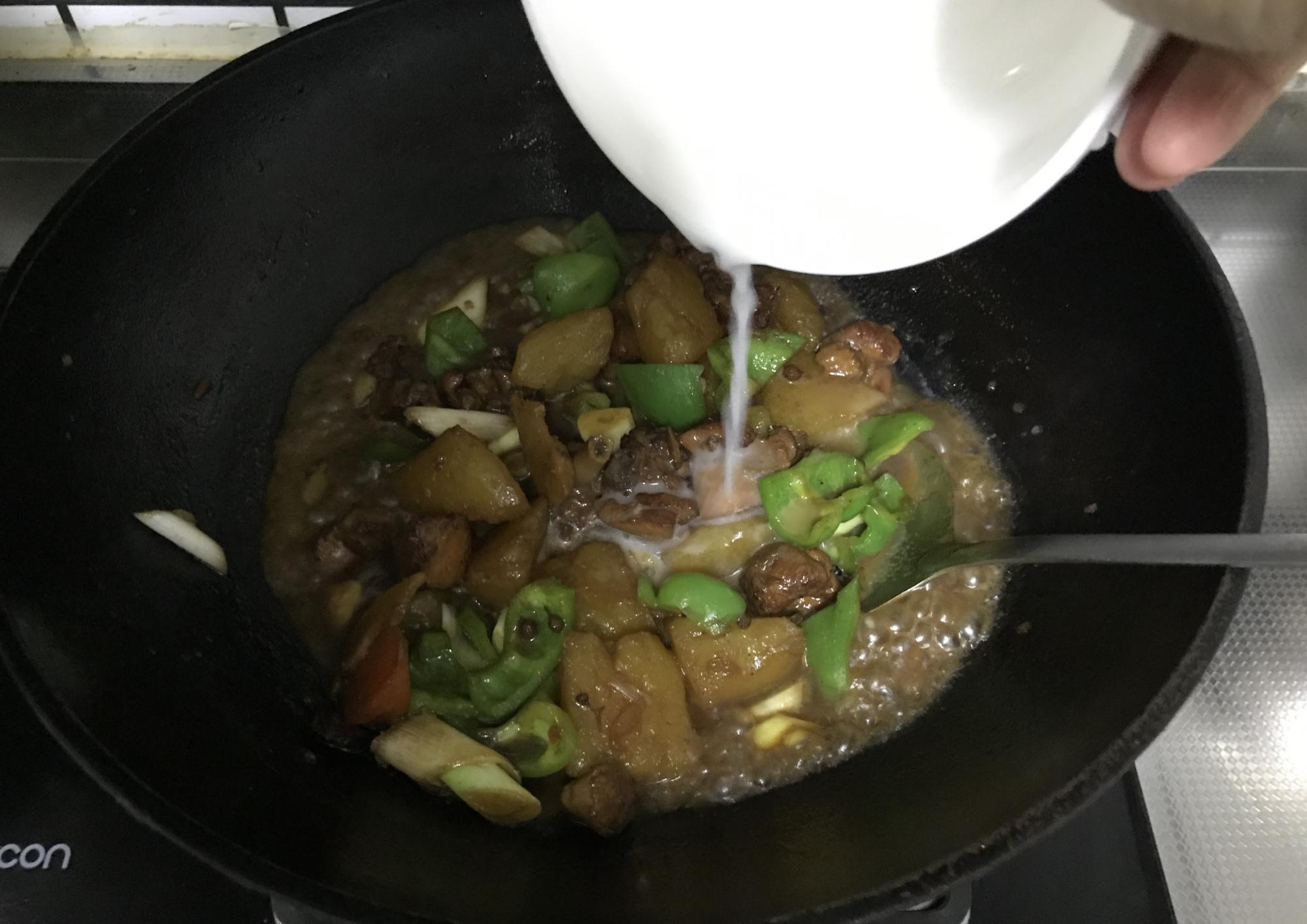 入秋后，吃猪肉牛肉，不如多吃它，营养全面还便宜，人人吃得起