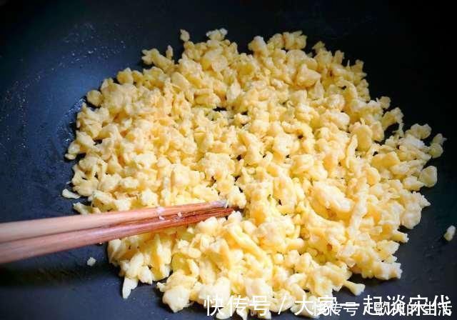 大肉馅|夏天，用它包饺子真好吃，2元一斤，又嫩又鲜，比肉饺子都好吃
