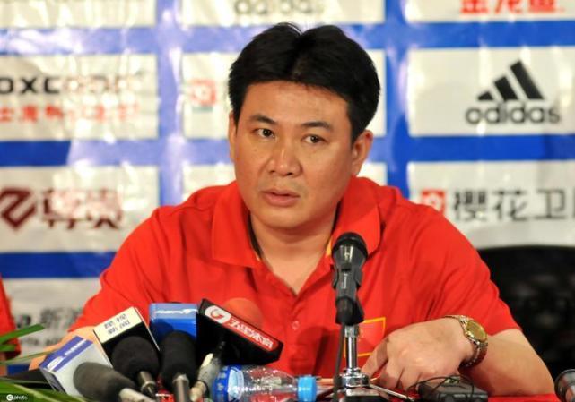 丁霞|蔡斌上任后,女排新周期人员,或将发生变化,郎平两爱将恐被弃