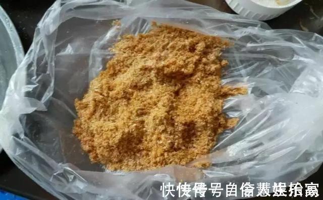 脱盐|这2种“壳”丢了太可惜,埋花土里3年不板结,种什么花都旺!