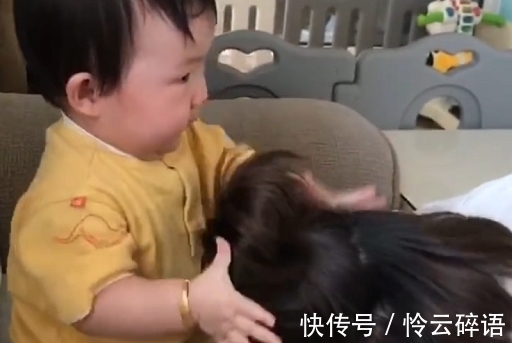 带娃|“受虐小姨”被娃各种薅头发火了,怕是全网混得最差的小姨