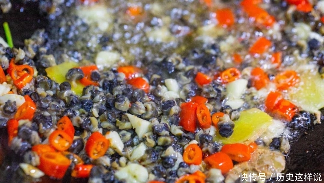 这两个最麻烦的食材,炒在一起真是绝配