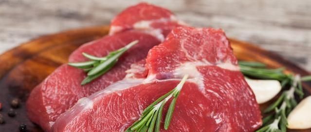  口感比较|炖牛肉需掌握3点，才能吨出比饭店还好吃的牛肉