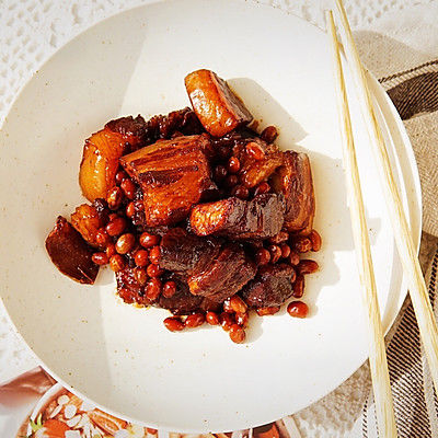 年夜饭|五花肉焖黄豆