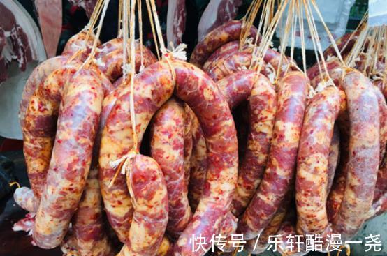 奶奶卖了30年的灌香肠，秘方无私分享给大家，爱吃香肠的收藏了
