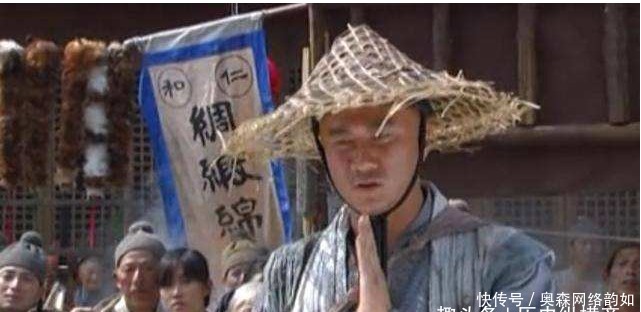 家人|少年朱元璋无力埋葬家人,邻居好心赠给他坟地,日后得到如何报答