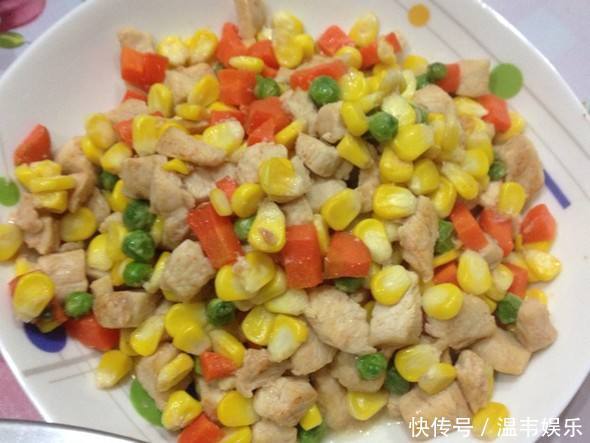 冬天,就馋此道菜,1根玉米,半碗肉,炒一炒喷香下饭,家人爱吃