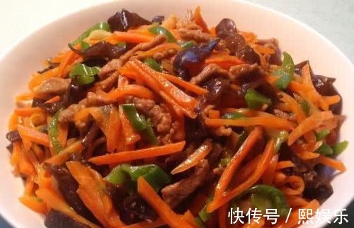 胡萝卜|炒胡萝卜加一宝,女性常吃,保护眼睛,美容养颜,还淡化色斑!