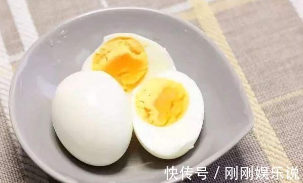 鸡蛋|每天吃一个鸡蛋有坏处其中3点不可不知，别让身体吃亏