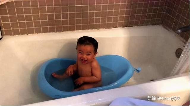 建议|天一冷就不知道该不该给娃洗澡？冬季洗澡注意事项，建议家长收藏