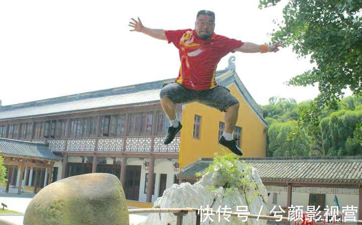 曾演86版《西游記》妖王的杭州跨界老頑童古稀之年成直播網紅