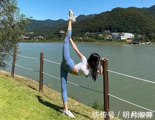 韓國小姐冠軍出爐,前三甲生活私照對比,終于告別整容臉?